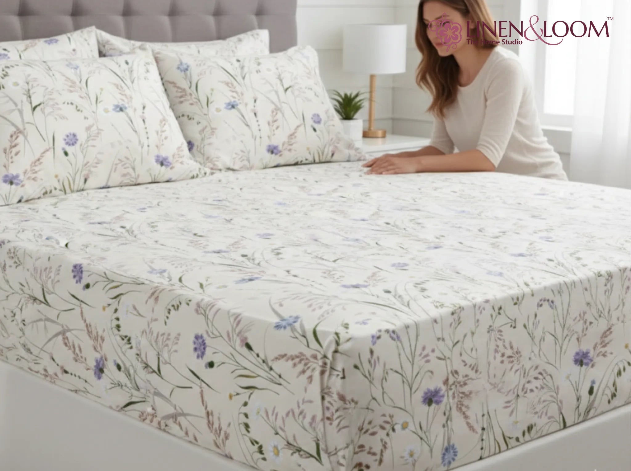 Ivory Wildflower - Linen & Loom Pure Comfort Series 360° Elastic Fitted Bedsheet | Soft and Comfortable Bed Linen Set for a Cozy Bedroom | 200 TC | King Size 72x78 inches + 9 inches