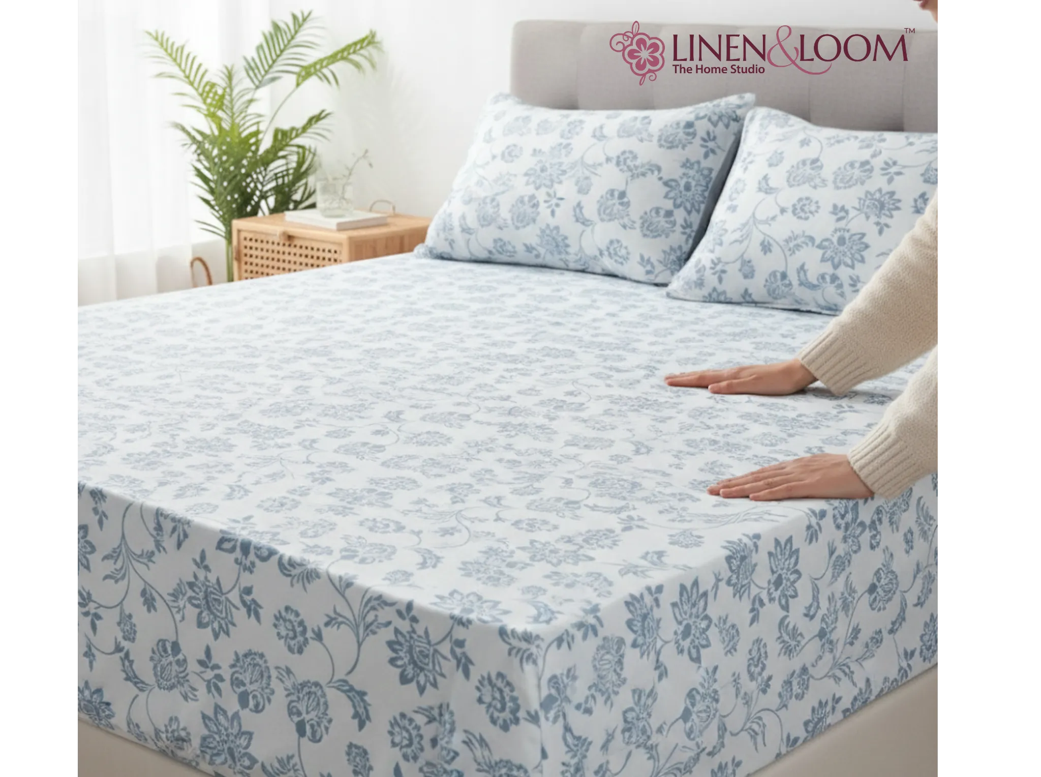 Bluebell Whisper - Linen & Loom Pure Comfort Series 360° Elastic Fitted Bedsheet | Soft and Comfortable Bed Linen Set for a Cozy Bedroom | 200 TC | King Size 72x78 inches + 9 inches