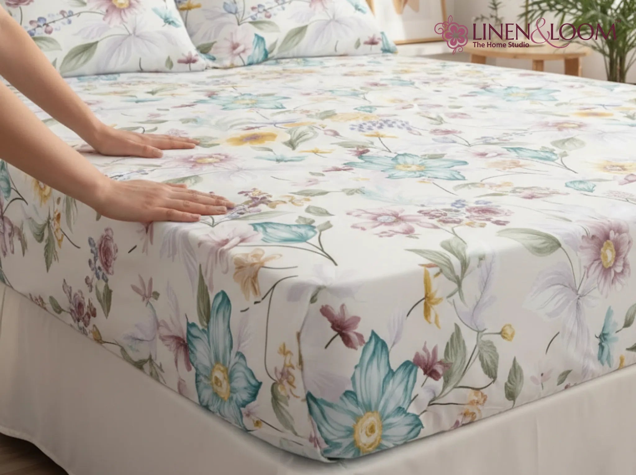 Spring Bloom - Linen & Loom Pure Comfort Series 360° Elastic Fitted Bedsheet | Soft and Comfortable Bed Linen Set for a Cozy Bedroom | 200 TC | King Size 72x78 inches + 9 inches