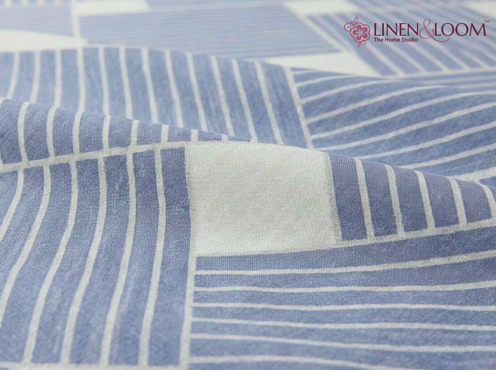 Nordic Lines - Urban Bloom Poly-Cotton Queen Size Bedsheet Set (90x100 Inches) with 2 Matching Pillow Covers - Wrinkle-Free Comfort